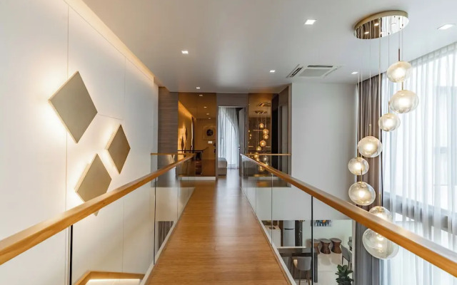 Panora Villa 8119 By Villacarte