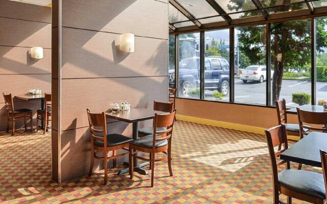 Inn at Port Gardner-Everett Waterfront, Ascend Hotel Collection