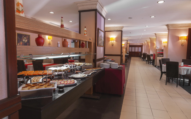 XL Hotels Hotel