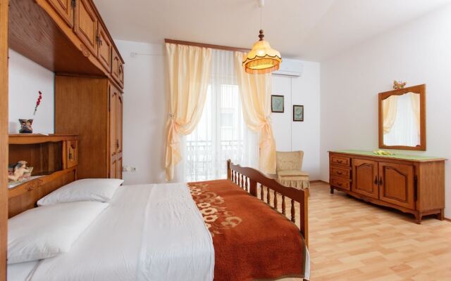 Apartments Villa Dane / Two Bedrooms A3