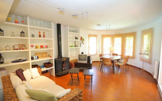 Villa Moderna Para 8 Personas en Cambrils