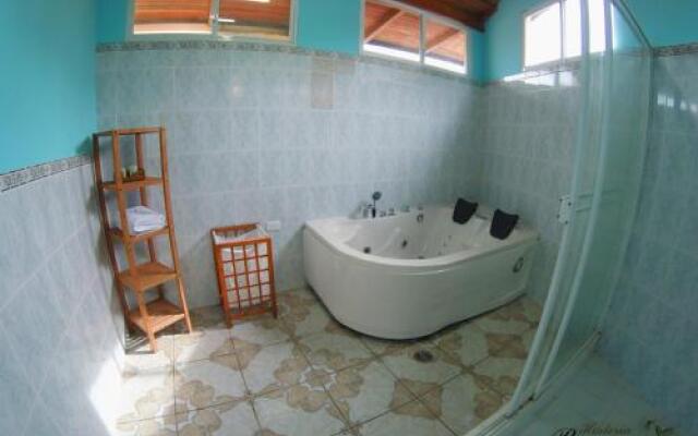 Hosteria Remanso Lodge