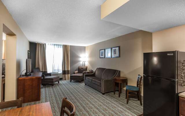 Comfort Inn Bay City - Riverfront