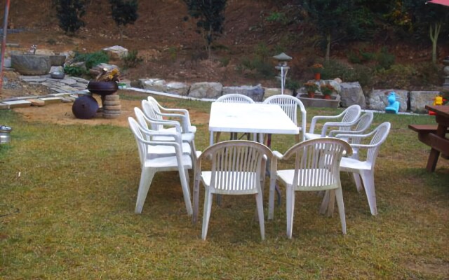 Seosan Pinehealing Pension