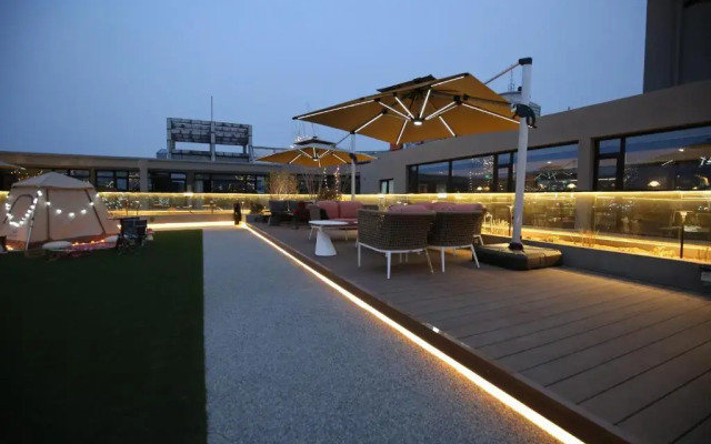 Qianzitong Hotel