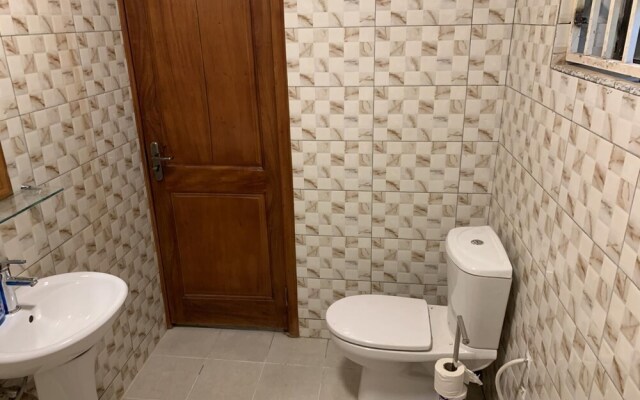 Lovely Apartment Bargain Rate, Accra, Ghana