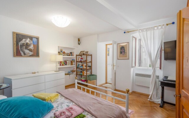 Beautiful Apartment in Rijeka With Wifi and 1 Bedrooms