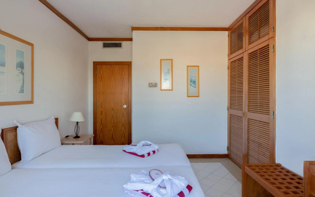 Muthu Oura Praia Hotel