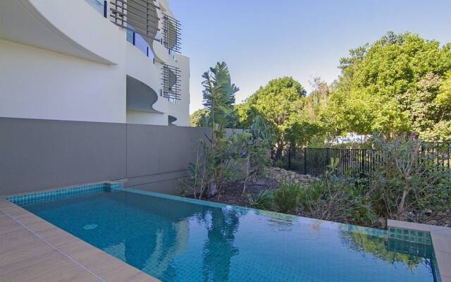 Cotton Beach 75 - Plunge Pool