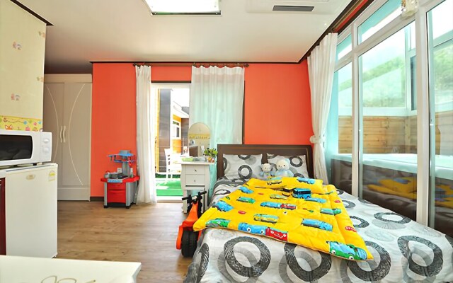 Gapyong Arno Kids Spa Pension