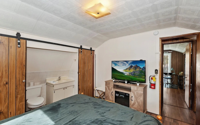 Mountain Escape #2187