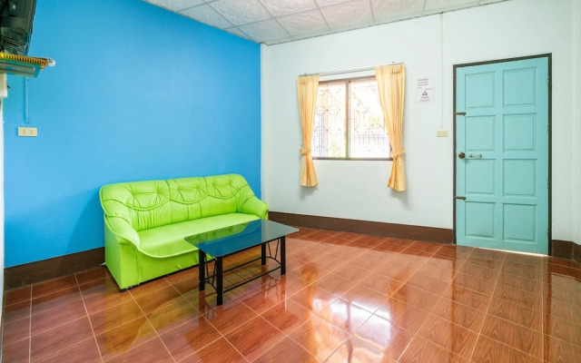 OYO 608 Maleena Home