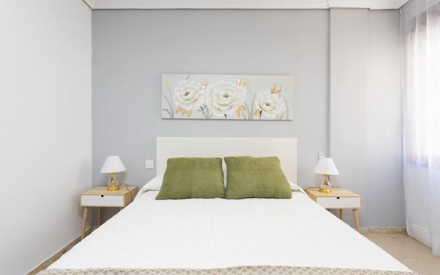 Home2Book Stylish & Roomy Santa Cruz City Center