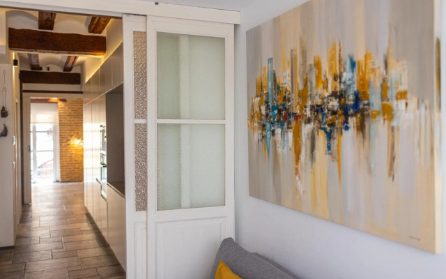 CENTER MODERN 1BR 2Bth TERRACE WI-FI AC