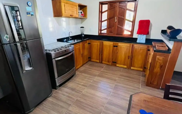 Casa Aconchegante 5 Min Praia com Churrasqueira