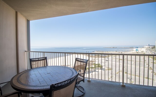 Sea Breeze 1011 Penthouse