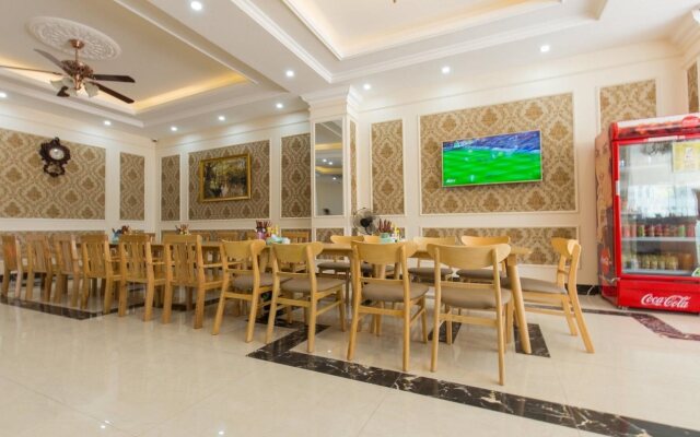 Bien Vang Hotel