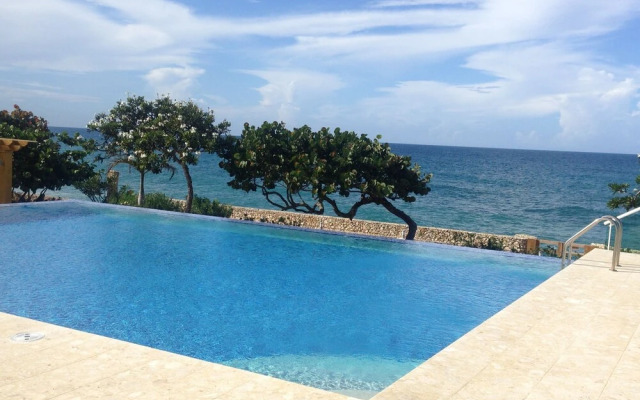 Ocean Front Apt BayRock 2 Sosua-Cabarete