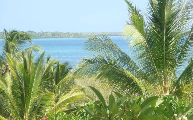Kinasi Lodge