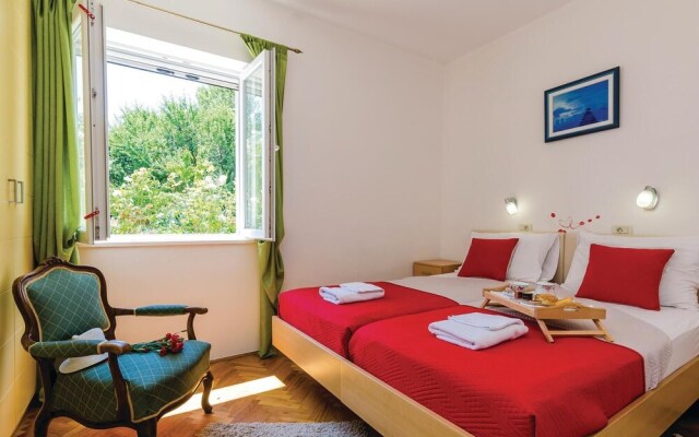 Nice Home in Bosanka With Wifi and 3 Bedrooms