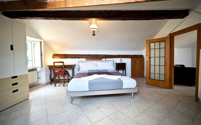 Romantica Mansarda Pisano