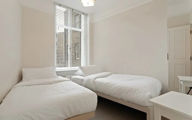 Cosy Duplex Apartment In the Heart of Marylebone