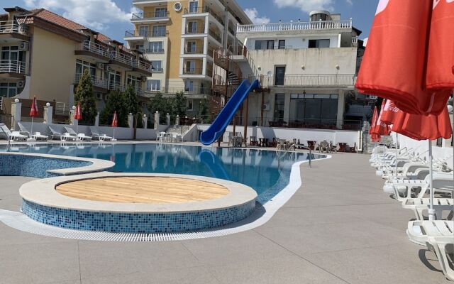 Hotel Corona - All Inclusive