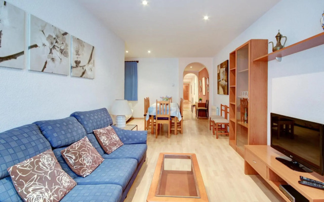 Llevant 3 1 Centro Roses - Barneda Premium