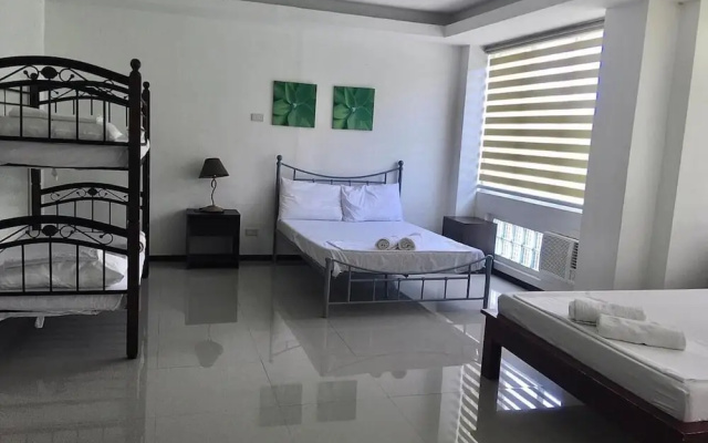 OYO 921 Sorrento Hotel And Resort