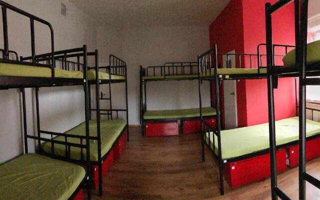 Good Bye Lenin Hostel