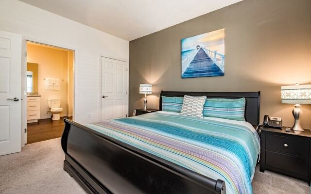 Amazing Townhome! - Lucaya Village - 8960SP