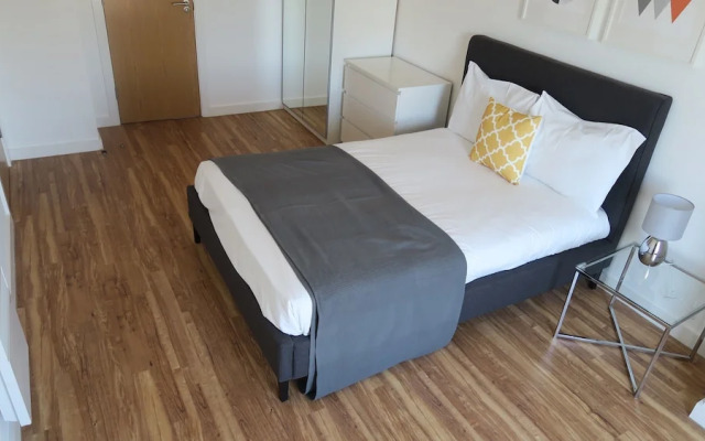 Quay Apartments