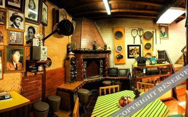 Hostal El Parque