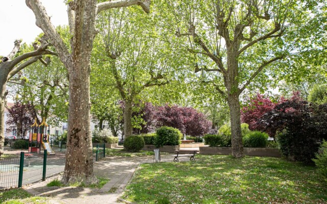 Spacieux T3 Mansardé Avec Parking Périgueux