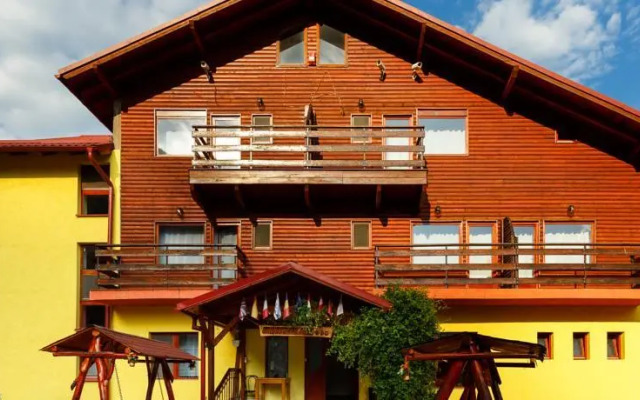 Pensiunea Lacul De Argint