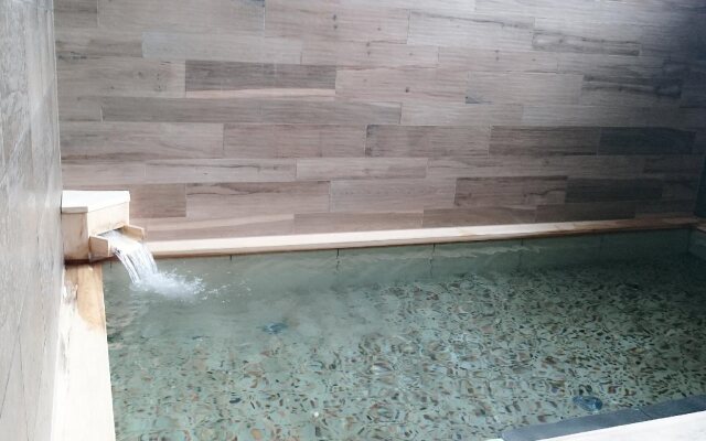 Queen's Hotel Chitose