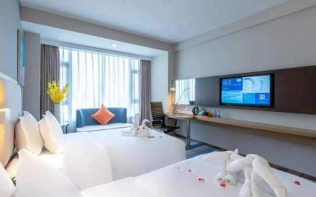 Fude International Hotel