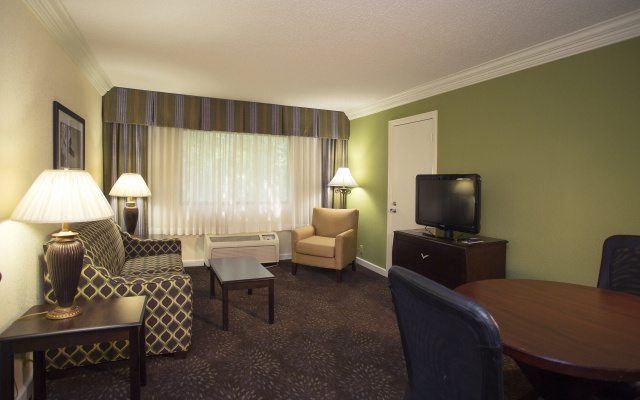 Holiday Inn Express Athens by IHG