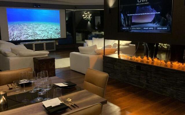 Cave Hotel & Golf Resort