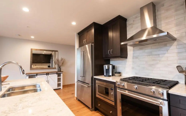 3 - Bedroom Penthouse