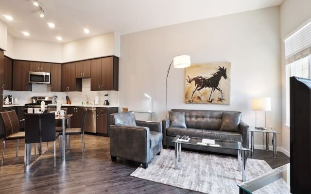 Global Luxury Suites in Campbell