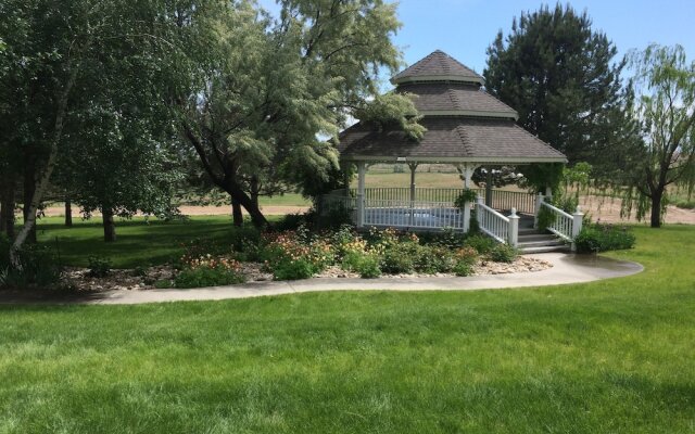 Wild Rose Manor Bed and Breakfast