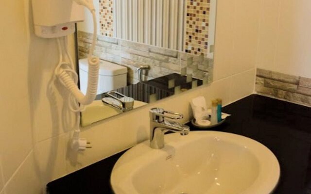 Excella Hotel