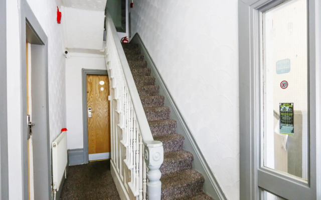 The Shores Hotel, Central Blackpool