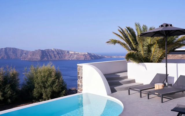 Mr and Mrs White Oia – Santorini