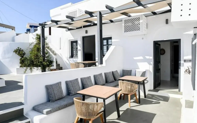 Amphora Thalassa Seaview Gem w Private Jacuzzi