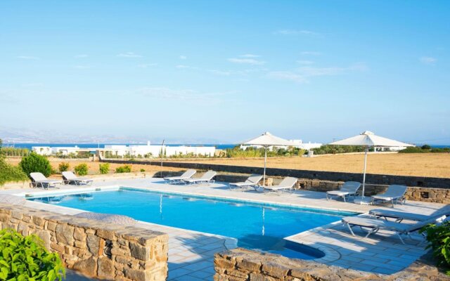 Seaside Paros Ampelas