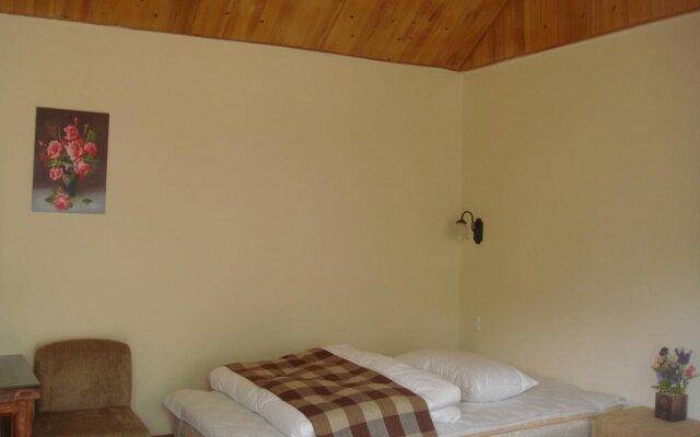 Lijiang Country Lodge