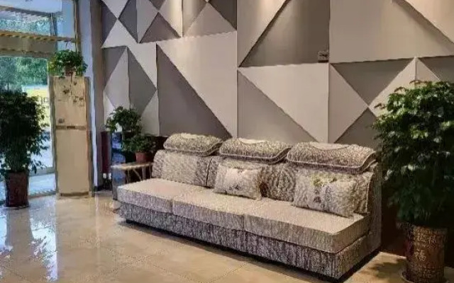 Taian Maple Hotel