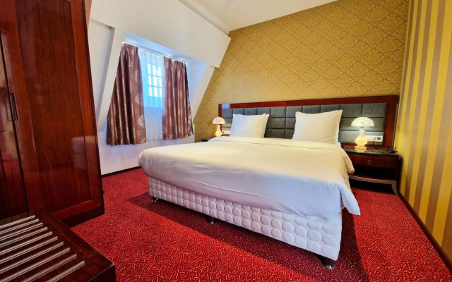 Chasse Hotel